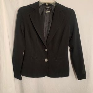 WOMENS SMALL BLACK LINED 2 BUTTON OXOXO SIGNATURE BLAZER JACKET